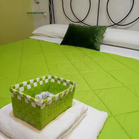 La Marinella Nocleg ze śniadaniem 3*