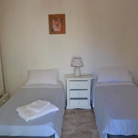 La Marinella 3* 贝尔韦代雷