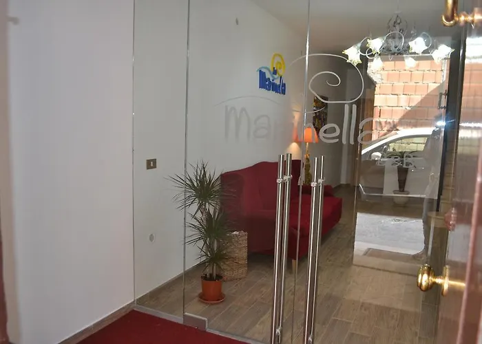 La Marinella 住宿加早餐酒店 贝尔韦代雷